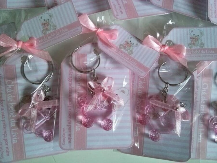 Chaveiro rosa personalizado Chaveiro rosa personalizado