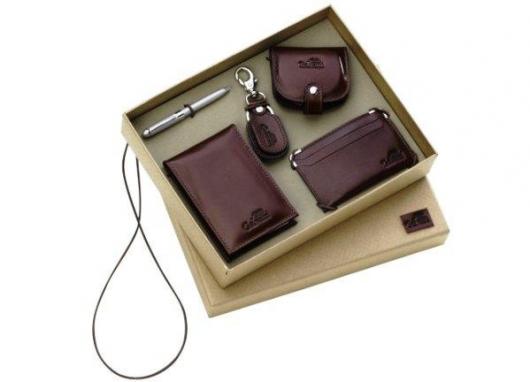 Kit útil de presente para o namorado Kit útil de presente para o namorado