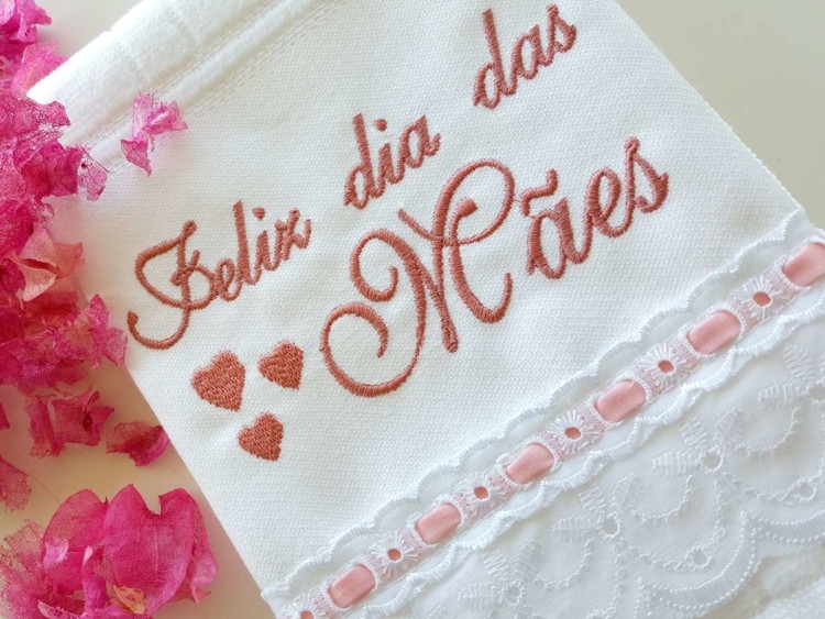 Presente dia das mães toalha bordada Presente dia das mães toalha bordada