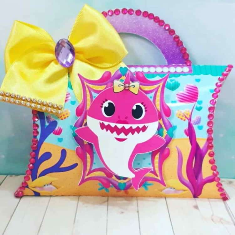 Almofadas para festas femininas Almofadas para festas femininas