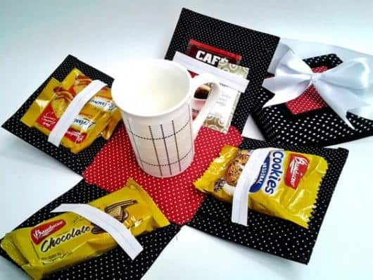 Caixa explosiva com café da manhã simples para namorada8 Caixa explosiva com café da manhã simples para namorada8