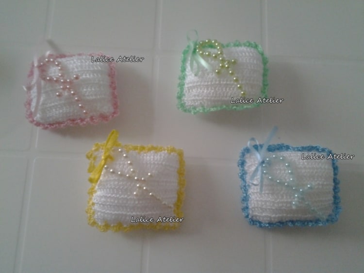 Crochezinho com terço para lembrancinhas para padrinhos de batizado Crochezinho com terço para lembrancinhas para padrinhos de batizado
