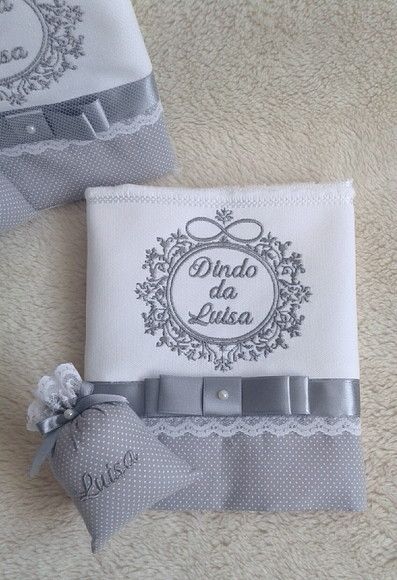 Lembrancinhas para padrinhos de batizado 4 1 Presente para padrinhos de batismo