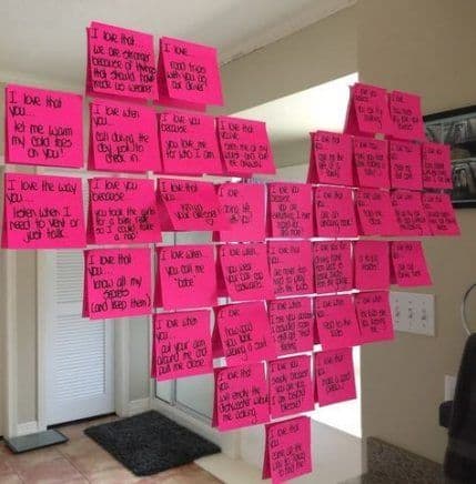 Presente simples para namorada coração de post it no espelho31 Presente simples para namorada coração de post it no espelho31