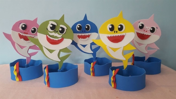 lindas Lembrancinhas Baby Shark em EVA lindas Lembrancinhas Baby Shark em EVA