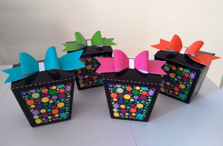caixinhas para lembrancinhas de festa neon caixinhas para lembrancinhas de festa neon