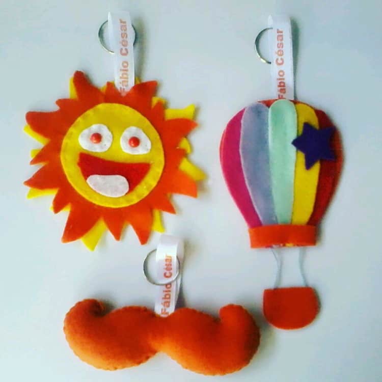 Chaveiros de feltro dos personagens de Mundo Bita Chaveiros de feltro dos personagens de Mundo Bita