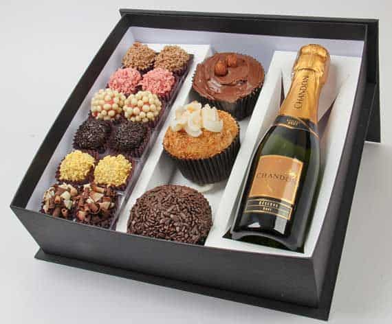 Cupcakes e doces goumet para presentear os pais Cupcakes e doces goumet para presentear os pais