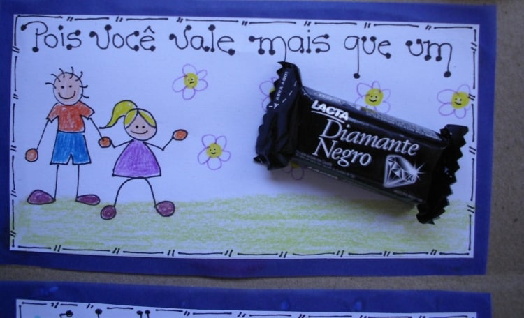Essa lembrancinha simples é muito fácil de fazer Essa lembrancinha simples é muito fácil de fazer