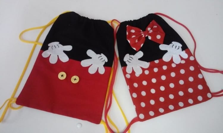 A bolsa saco é um presente tradicional A bolsa saco é um presente tradicional