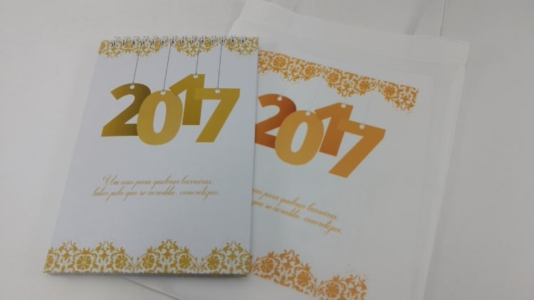 As cadernetas personalizadas são presentes úteis As cadernetas personalizadas são presentes úteis