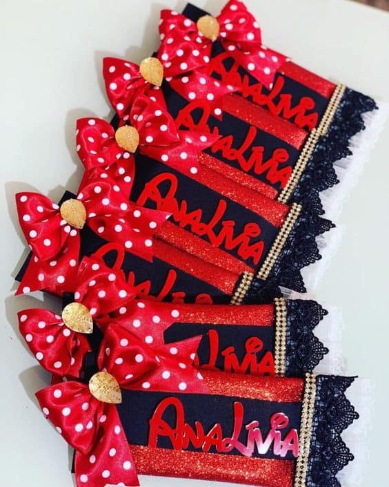 Chocolates embalados da Minnie vermelha Chocolates embalados da Minnie vermelha