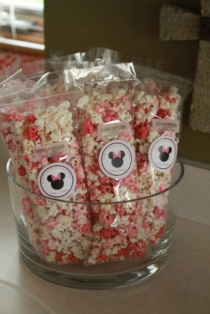 Pipoca doce embaladinha simples de fazer lembrancinhas da minnie