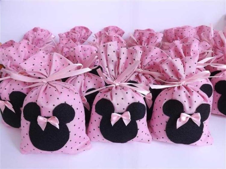 Sacola surpresa de tecido da Minnie lembrancinhas da minnie