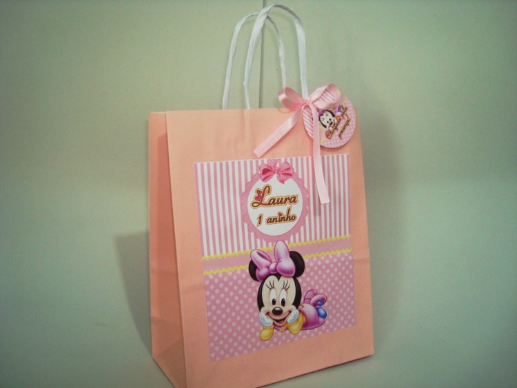 Sacolinha de papel da Minnie baby lembrancinhas da minnie