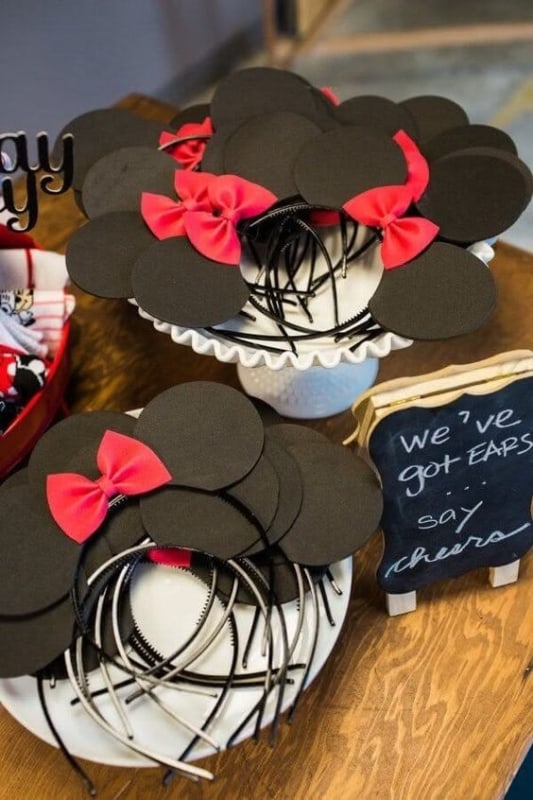 Tiaras da Minnie fáceis com laço vermelho Tiaras da Minnie fáceis com laço vermelho