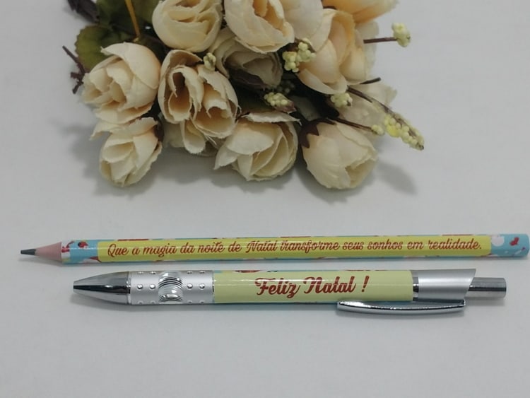 kit caneta e lápis natal