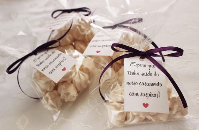 lembrancinhas com doce suspiros