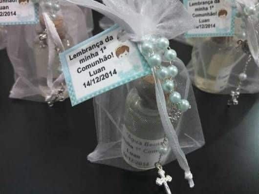 lembrancinha com água benta para primeira comunhão lembrancinha com água benta para primeira comunhão