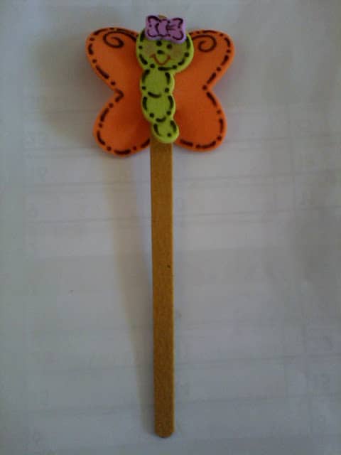 lixa de unha decorada com borboleta de EVA para lembrancinha lixa de unha decorada com borboleta de EVA para lembrancinha