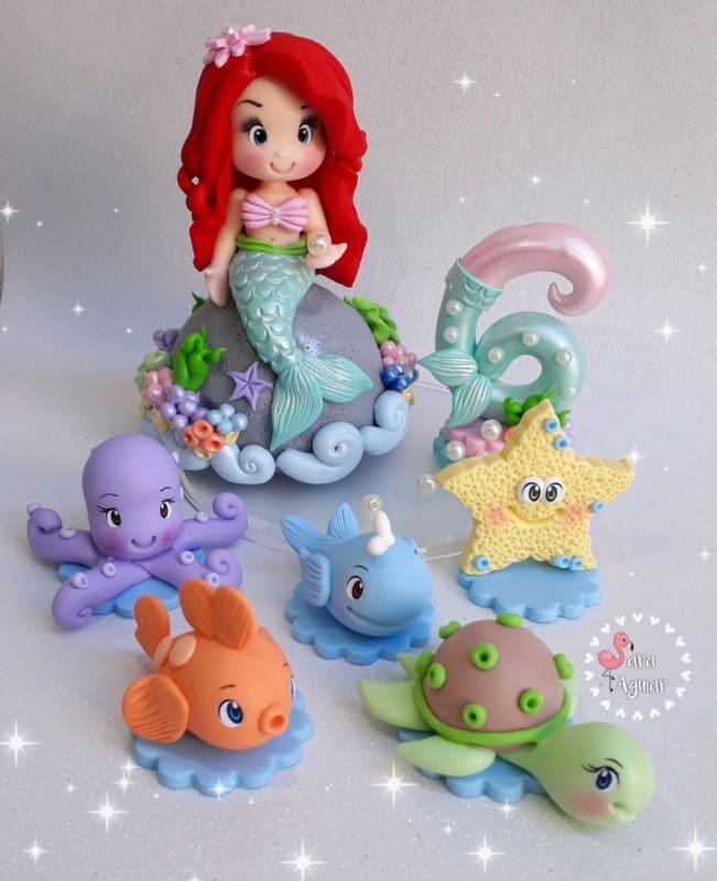 O kit completo com personagens fofos O kit completo com personagens fofos