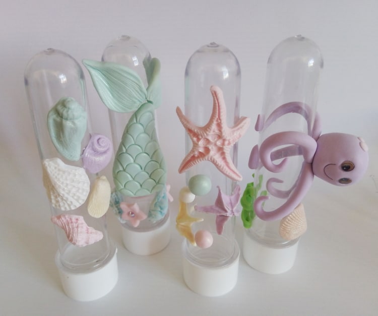 Tubetes decorados com biscuit Tubetes decorados com biscuit