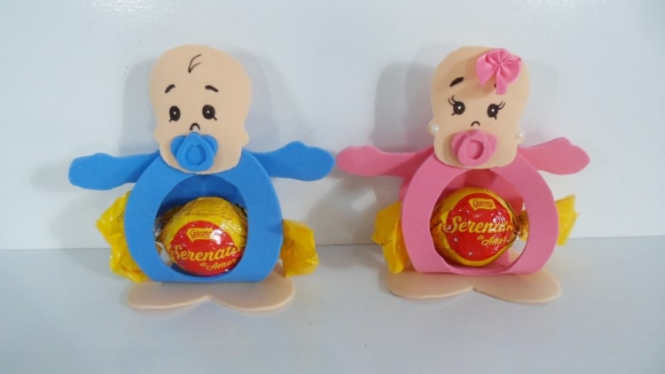 Porta bombom em EVA com Serenata de Amor Porta bombom em EVA com Serenata de Amor