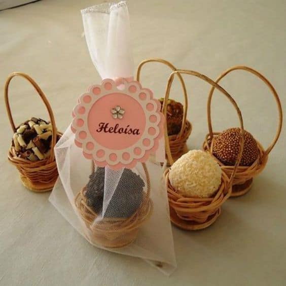 brigadeiro para lembrancinha de aniversário brigadeiro para lembrancinha de aniversário