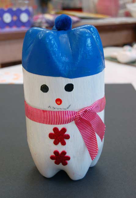 Pinguim de garrafa PET personalizado para a decoração Natalina