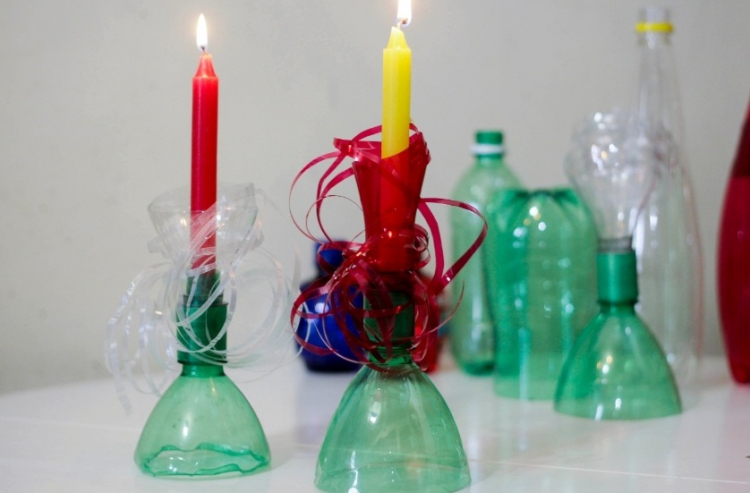 Porta velas simples feitos com garrafa PET