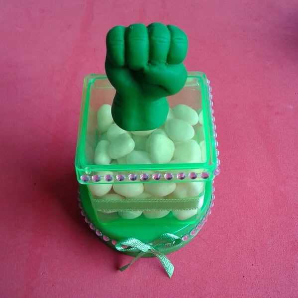 20 lembrancinha Hulk em biscuit @biscuitbyrenata 20 lembrancinha Hulk em biscuit @biscuitbyrenata