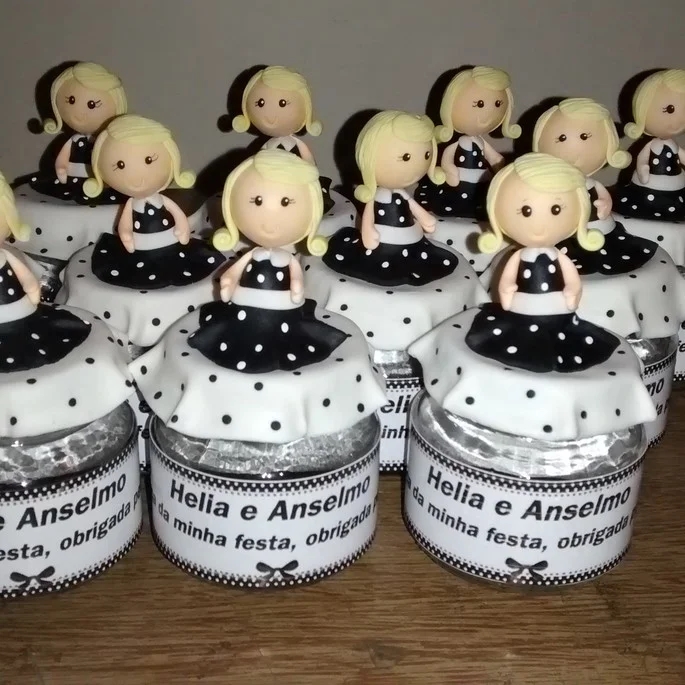 10 lembrancinha em biscuit anos 60 Arts di Gigi Elo7 10 lembrancinha em biscuit anos 60 Arts di Gigi Elo7