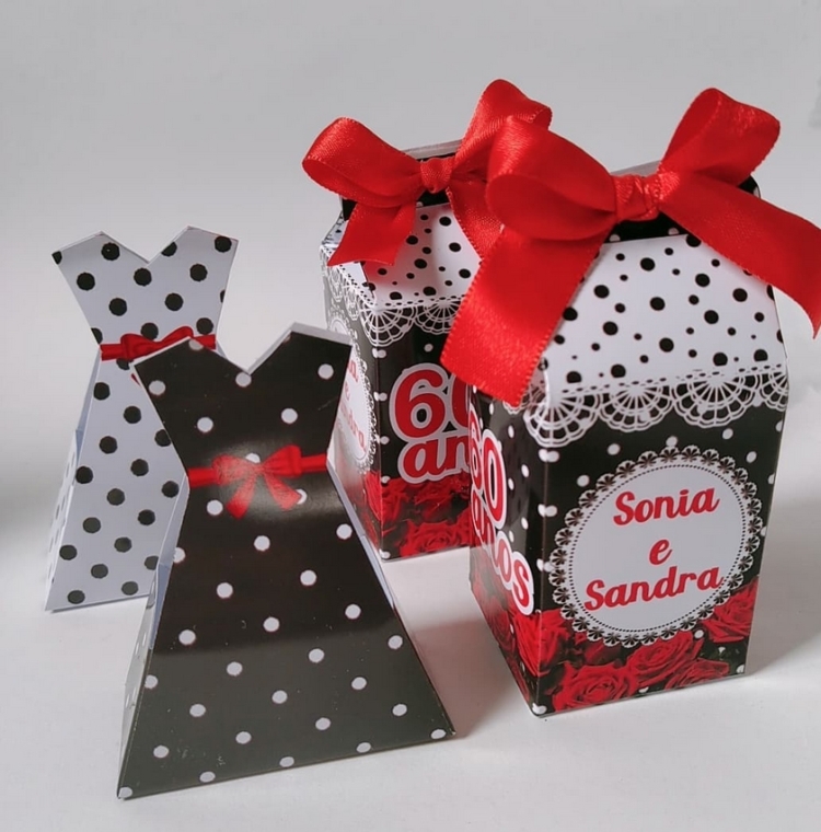 21 lembrancinhas femininas anos 60 @katiapersonalizados.07 21 lembrancinhas femininas anos 60 @katiapersonalizados.07