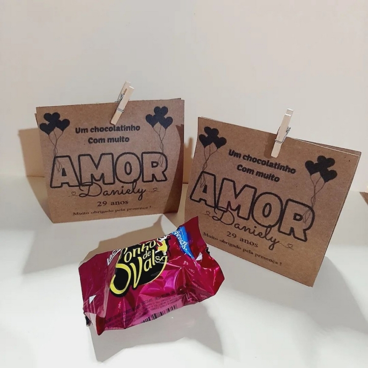 5 lembrancinha com bombom Sonho de Valsa @family.artesepersonalizados 5 lembrancinha com bombom Sonho de Valsa @family.artesepersonalizados