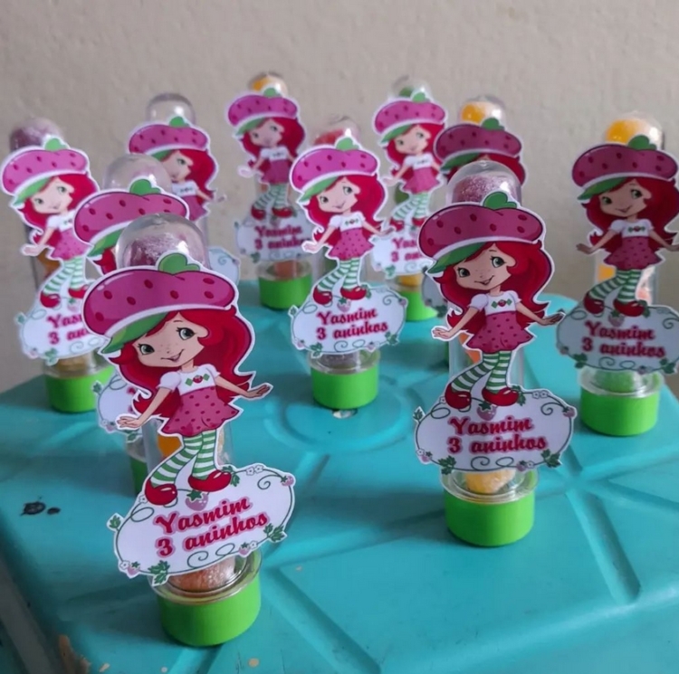 6 lembrancinha simples festa Moranguinho @ memoriesart 6 lembrancinha simples festa Moranguinho @ memoriesart