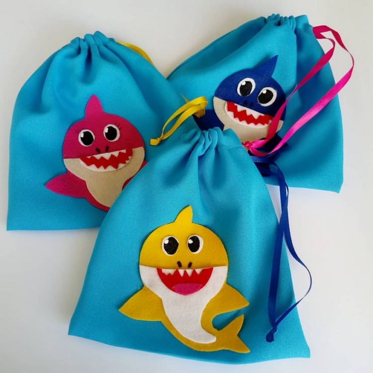 16 saquinho surpresa Baby Shark @gatoesapato 16 saquinho surpresa Baby Shark @gatoesapato