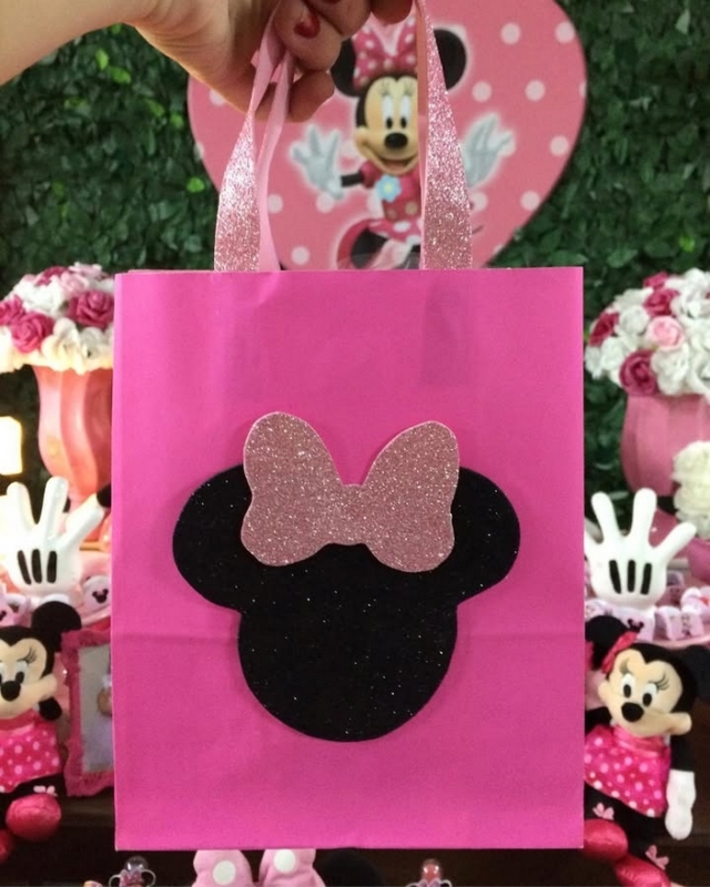 61 sacolinha surpresa Minnie rosa @luca.personalizados 61 sacolinha surpresa Minnie rosa @luca.personalizados