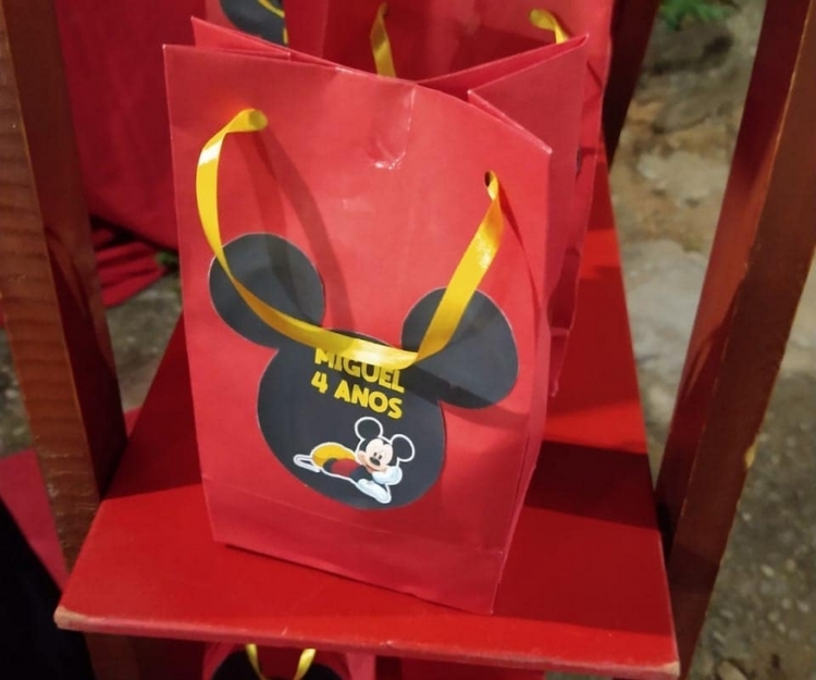 65 sacolinha surpresa Mickey @glaucy personalizados 65 sacolinha surpresa Mickey @glaucy personalizados